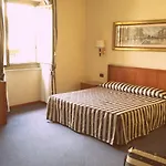 De Paris Hotel