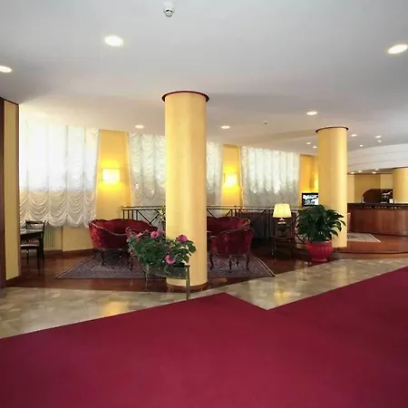 De Paris Hotel