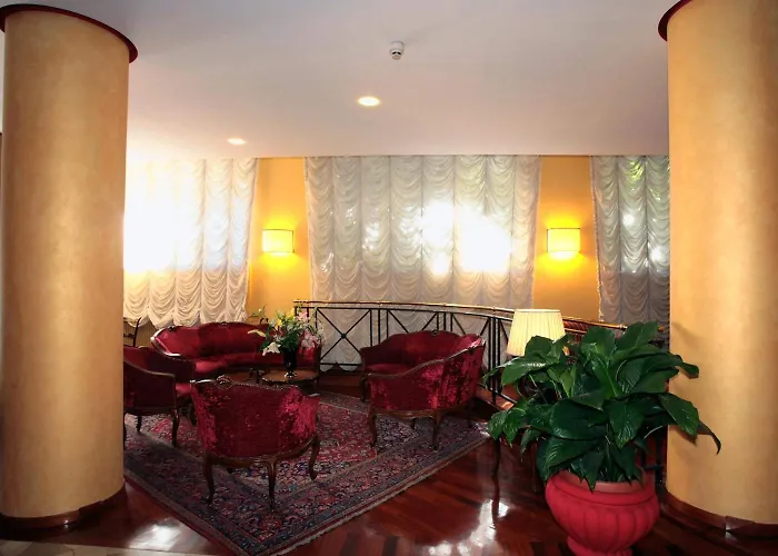 Hotell De Paris Terni